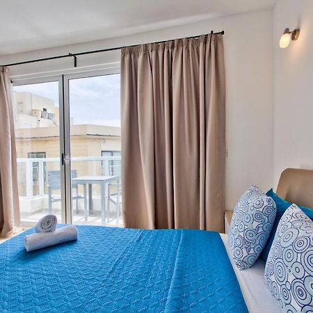 Sliema Duplex Penthouse With Sea Views & Private Terrace By Shortletsmalta Apartment ภายนอก รูปภาพ