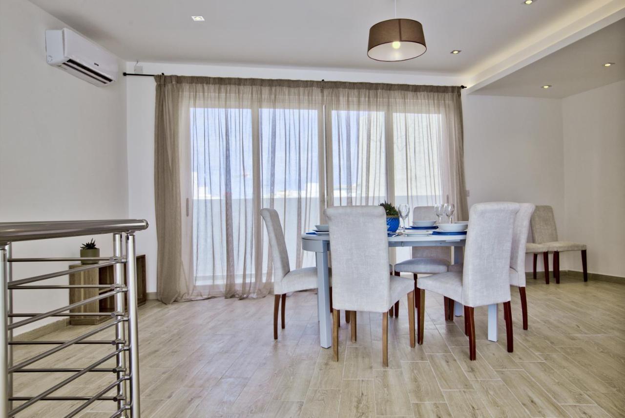 Sliema Duplex Penthouse With Sea Views & Private Terrace By Shortletsmalta Apartment ภายนอก รูปภาพ